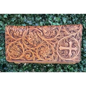 NEW MONTANA WEST women's genuine leather tooled cross wallet in tan